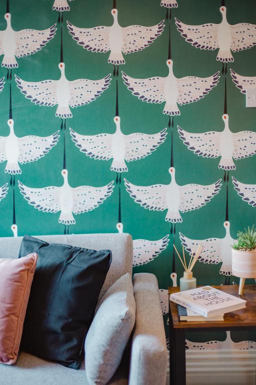 Gladstone House room 3